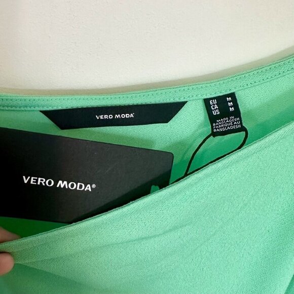 NWT Vero Moda Jade Green Ilane Camisole Dress - Size: Medium - Picture 3 of 8